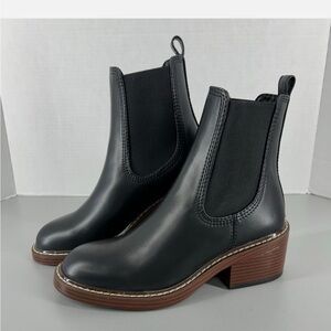 Steve Madden Laurely Black Ankle Boots with Brown Sole